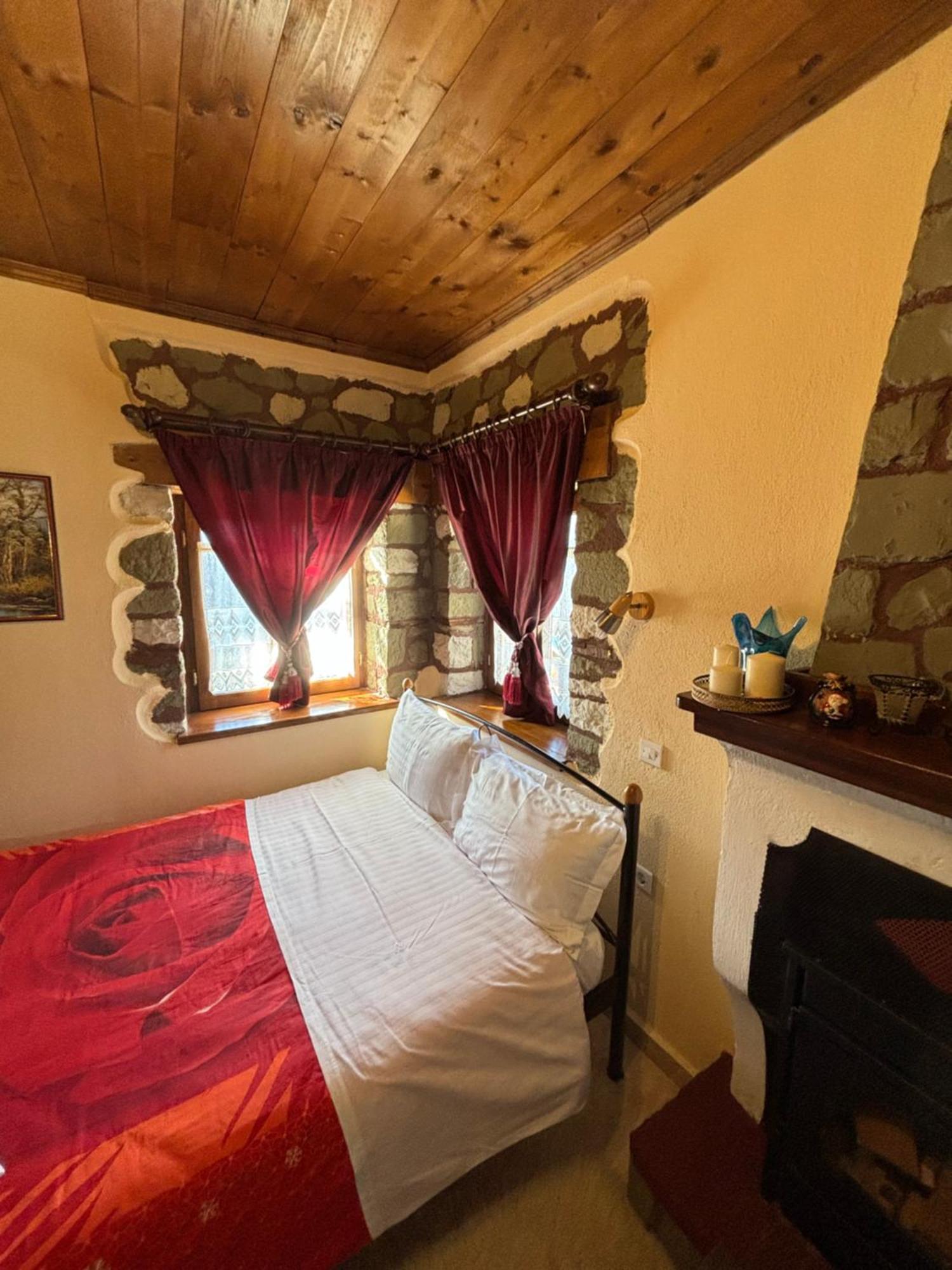 Πέτρινο Όραμα Hotel Kotronion  Екстериор снимка