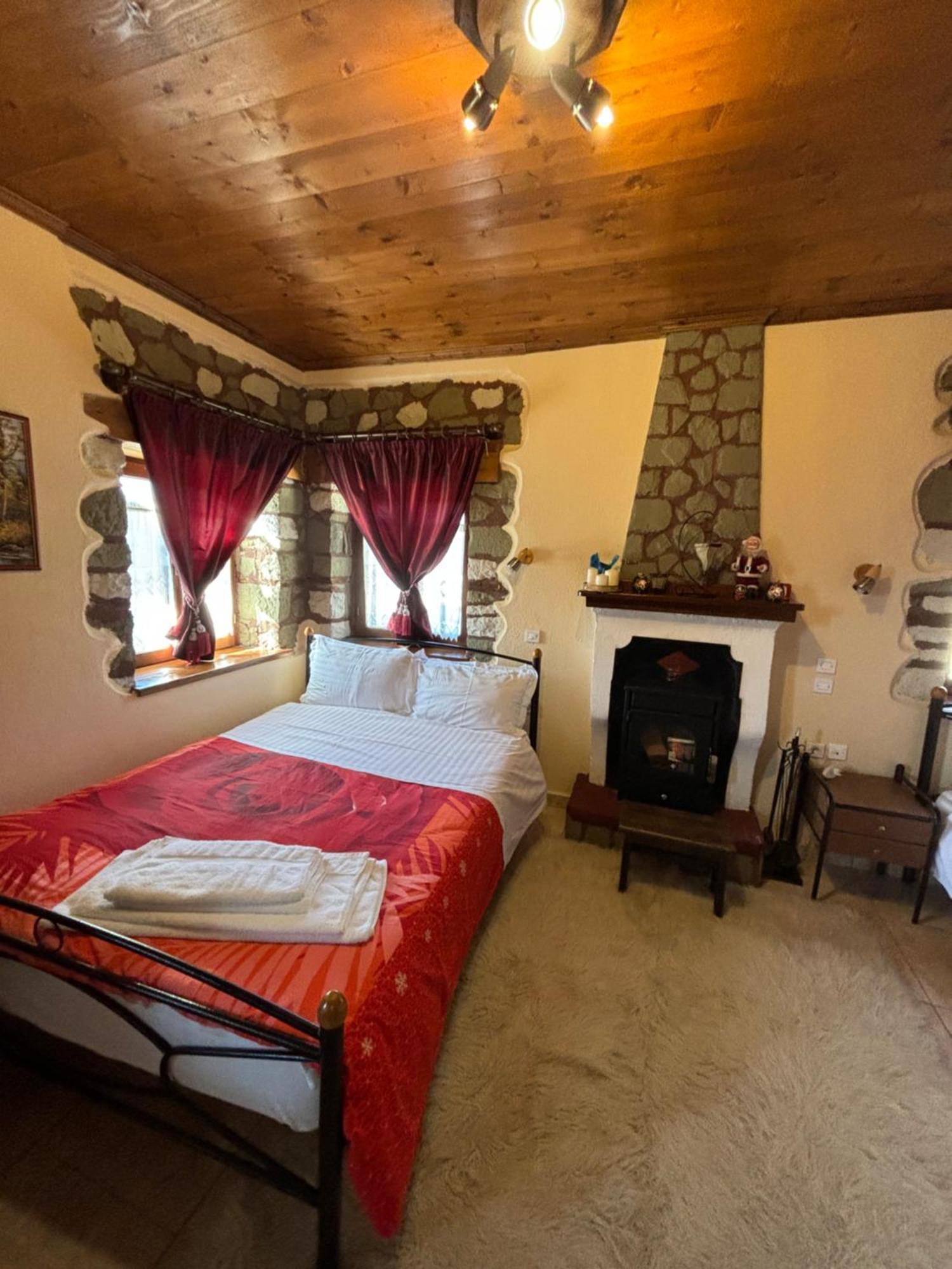 Πέτρινο Όραμα Hotel Kotronion  Екстериор снимка